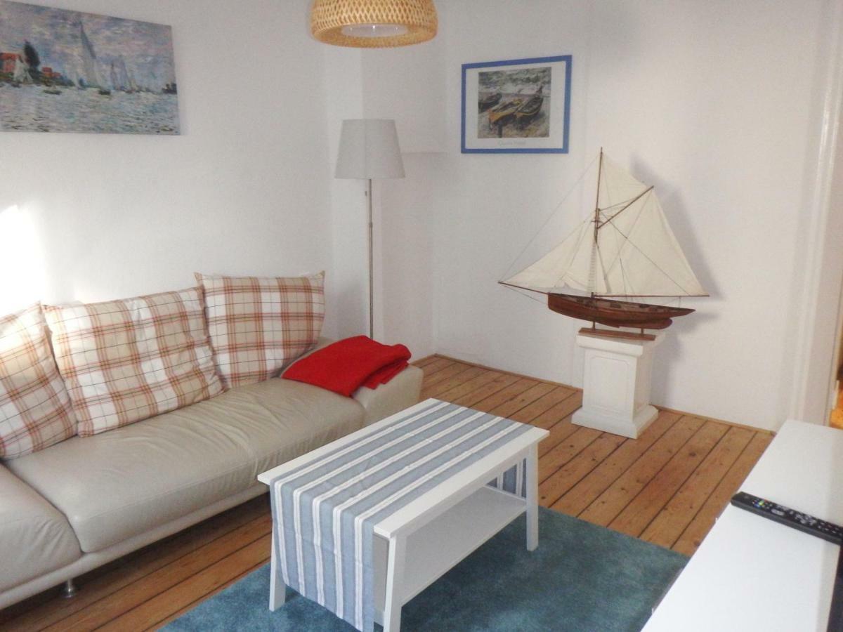 Jugendstilhaus Riverside City Appartements Fuer Urlaub Und Business Bremen Bagian luar foto